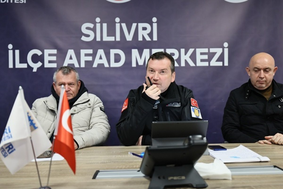 Başkan Balcıoğlu: Zorunlu Olmadıkça Özel Araçlarınızla Trafiğe Çıkmamaya Özen Gösterin