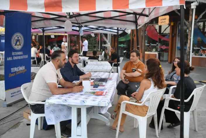 Beylikdüzü Belediyesi’nden Üniversite Adaylarına Ücretsiz Tercih Danışmanlığı