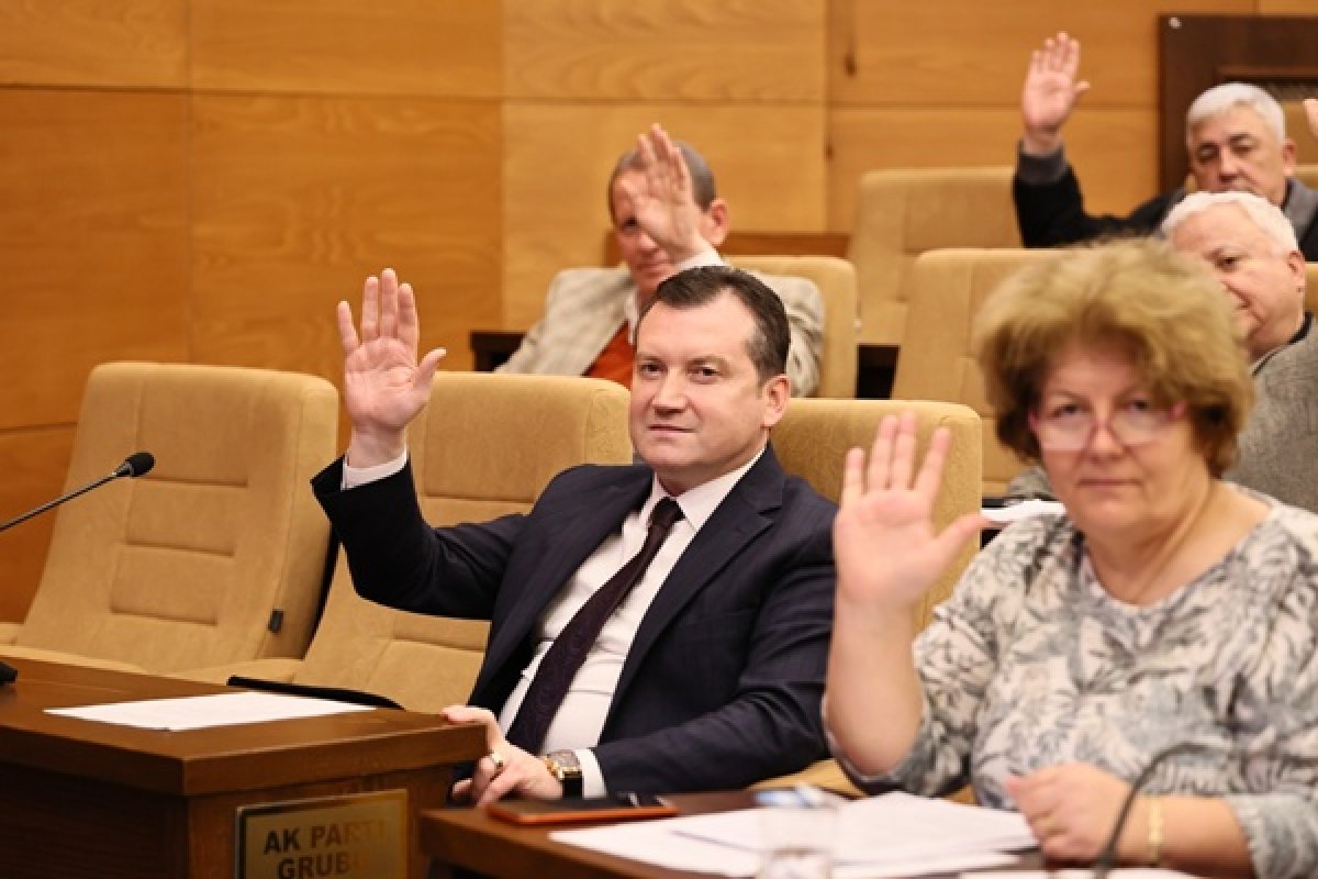 Başkan Balcıoğlu, Silivri Yardımlaşma ve Dayanışma Derneği’nin olağan genel kuruluna katıldı