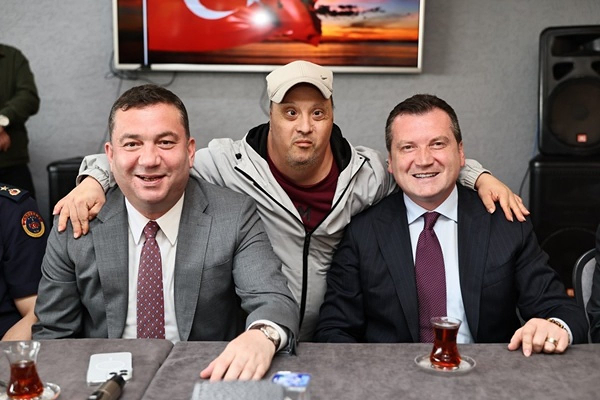 Başkan Balcıoğlu, Kaymakamlığın düzenlediği bayramlaşmaya katıldı