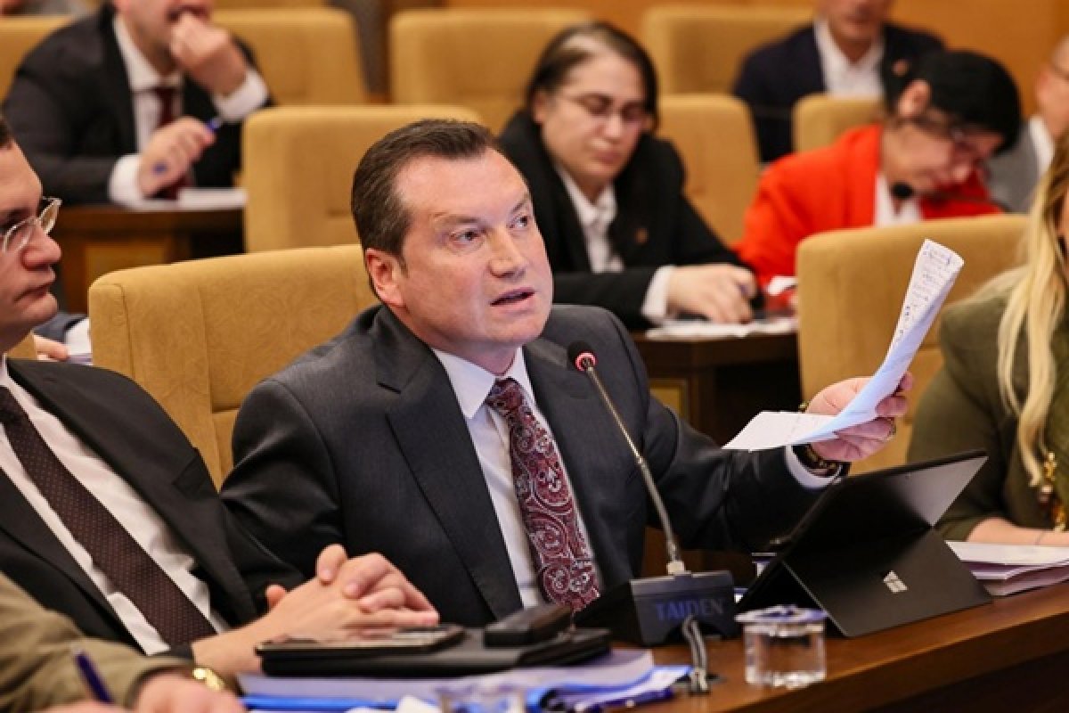 Başkan Balcıoğlu Muhalefetin Eleştirilerini Yanıtladı: "En Büyük Faaliyet Raporu Sandıktır!"