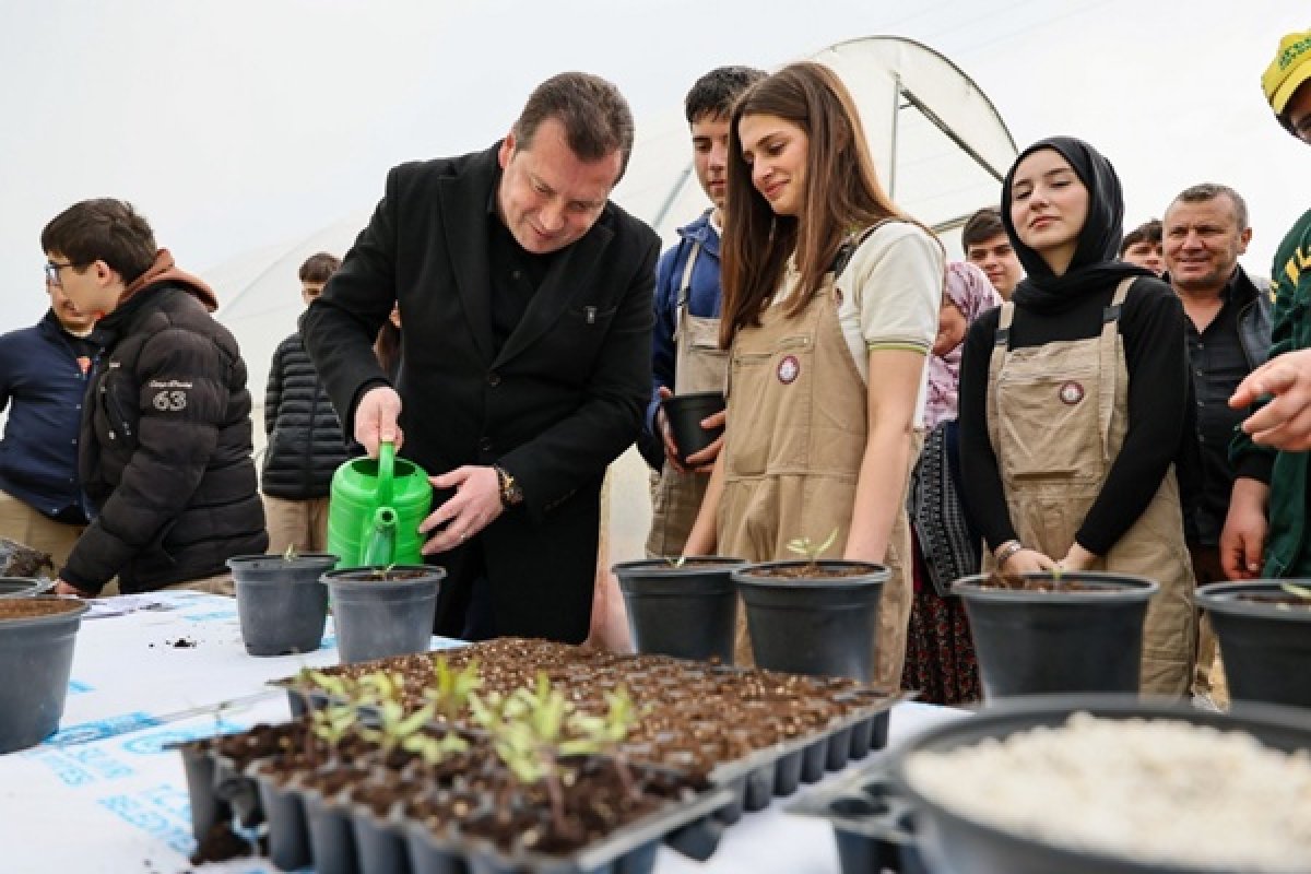 Sitovo’dan gelen öğrenciler TÜRAM’ı ziyaret etti