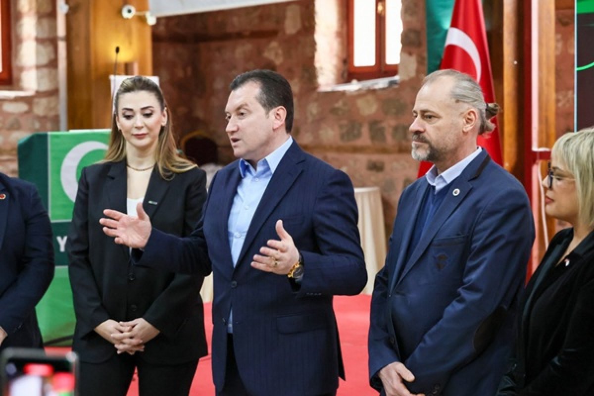 Başkan Balcıoğlu, Yeşilay Silivri Şubesi’nin Olağanüstü Genel Kurul Toplantısı’na katıldı